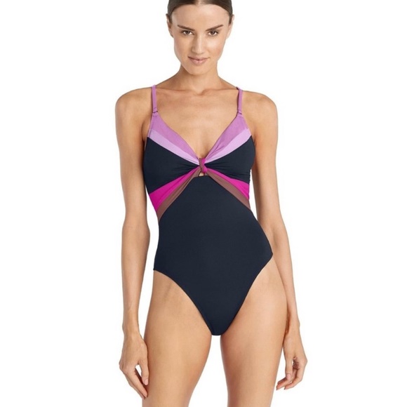 Robin Piccone Other - Robin Piccone Billie Twist Front One-Piece Swim Crew Size 10